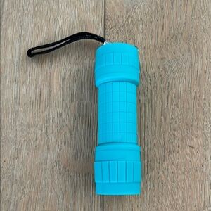 EverBrite | Mini Aqua Blue Flashlight with Strap‎
